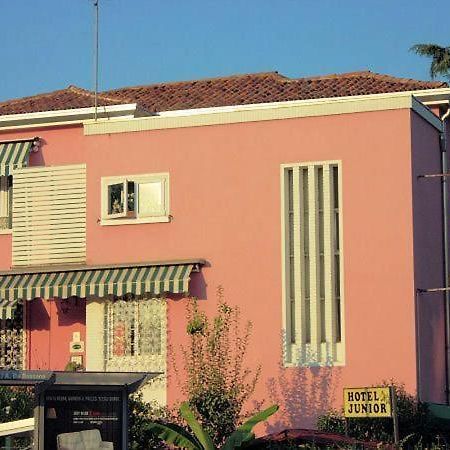 Albergo Junior Padova Bagian luar foto